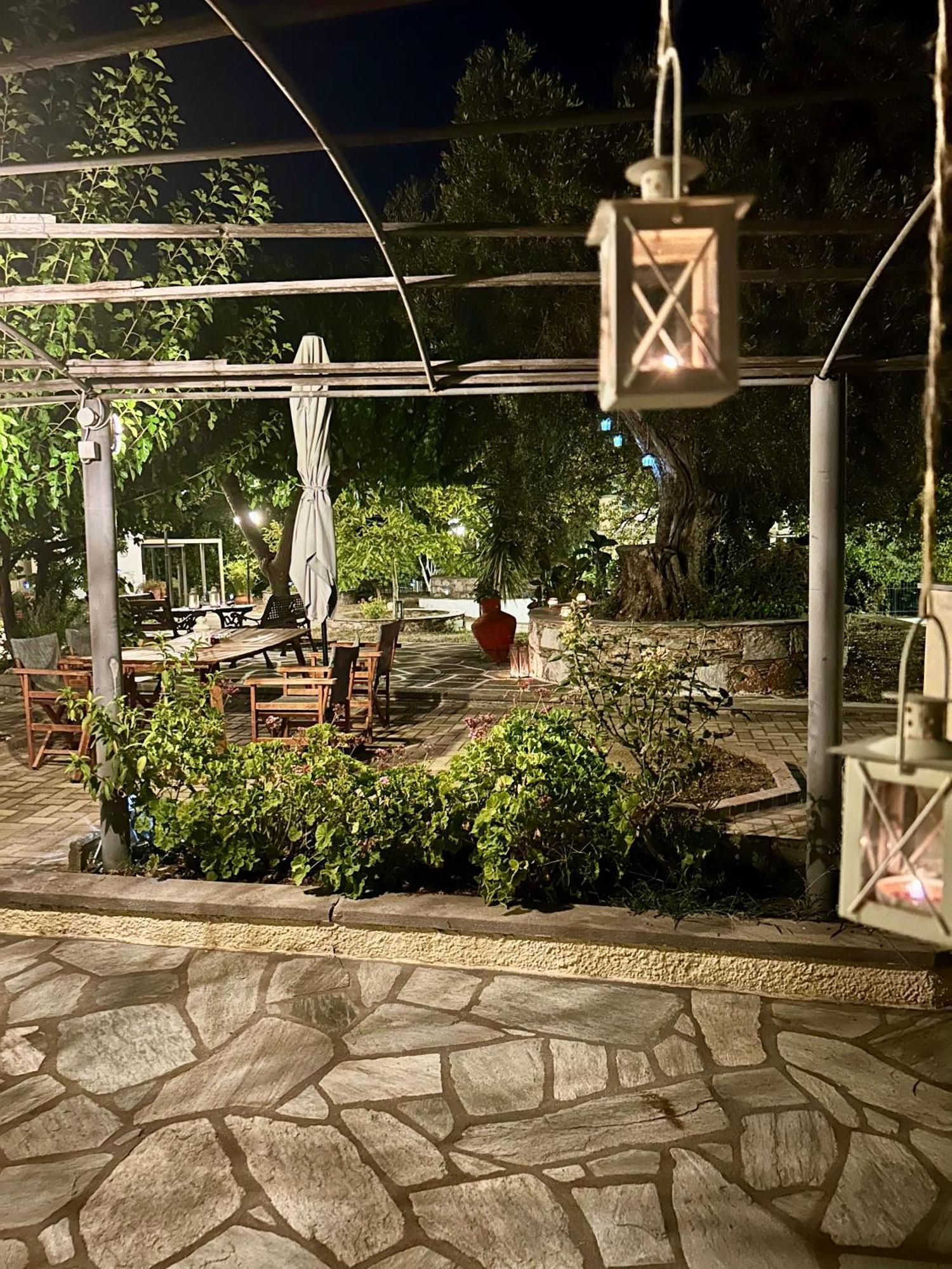 Pansion Episkopi Studios Skopelos Buitenkant foto